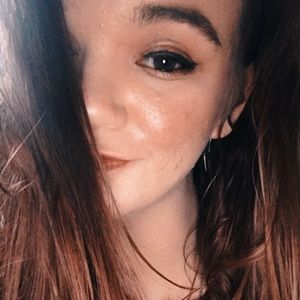 Meet your Posher, Memeghan